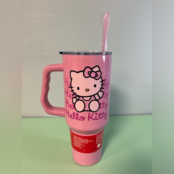 Hello Kitty Waving Pink Stainless Steel Tumbler with Handle and Straw, 40 Ounces - Picture 3 of 10